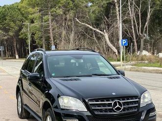 ⚜️mercedes ml350 cdi 4matic full options⚜️