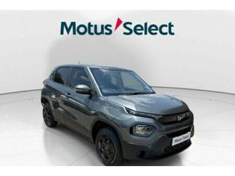 2025 tata punch 1.2 adventure+