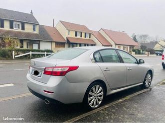 renault latitude 2.0 175ch dci du 10/2012 pack initiale paris avec 143.000kms boîte automatique