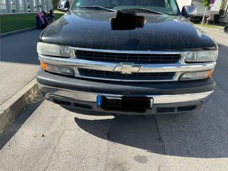 chevrolet suburban stretch limousine