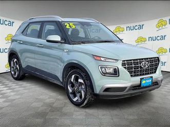 used 2025 hyundai venue sel