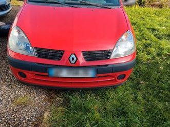 RENAULT CLIO SOCIETE renault-clio-2-1-5-dci-campus-societe