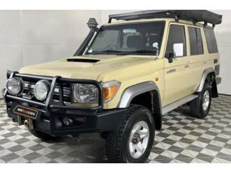 2014 toyota land cruiser 76 4.5 d v8 station wagon