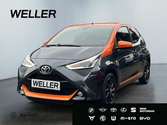 toyota aygo x-jbl *premium sound system*cam*carplay*dab