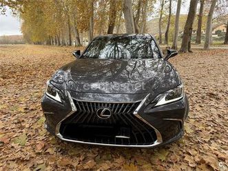 lexus es 2.5 300h premium