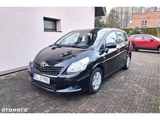 toyota verso 1.6 luna