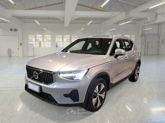 volvo xc40 t4 recharge plug-in auto core