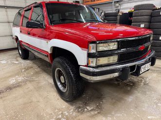 2500 6,5td v8 4wd at 4d