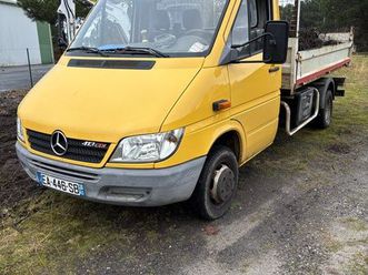 mercedes 413 cdi benne