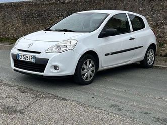 clio 3 phase 2 - société - finition collection