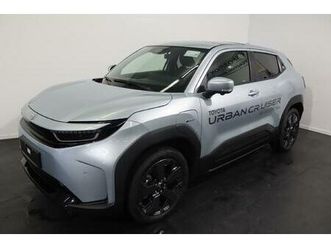 toyota urban cruiser premium: réserver un essai sur route !