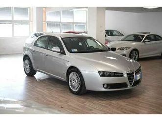 2.4 jtdm exclusive 200cv. manuale