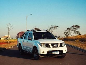 nissan frontier le attack cd 4x4 2.5 tb die.aut 2013