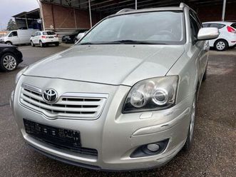 toyota avensis kombi 2.0 executive/klima/