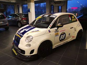 695 1.4 16v rivale 180cv auto