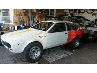 alfa romeo alfetta zu verkaufen ( oldtimer) bj 1975.