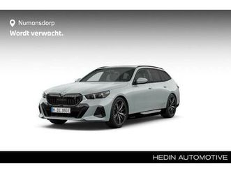bmw i5 touring - edrive40 | m-sport pro | 20'' | panorama. | comfortstoel. + vent. | b&w | trekhaak | park.