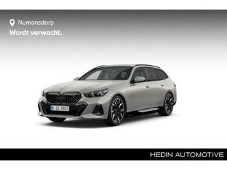 bmw i5 touring - edrive40 | m-sport pro | 21'' | panorama. | comfortstoel. + vent. | b&w | trekhaak | park.