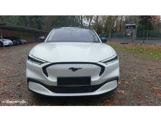 ford mustang mach-e standard