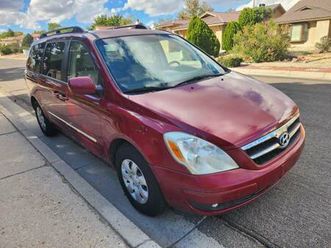 2007 hyundai entourage