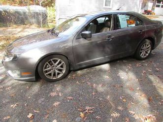 2011 ford fusion sel all wheel drive, needs nothing drive it