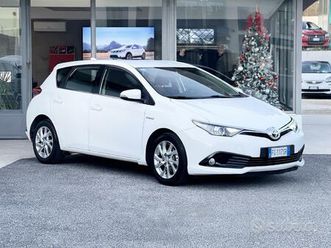 toyota auris 1.8 hybrid 99cv automatica neo - 2016