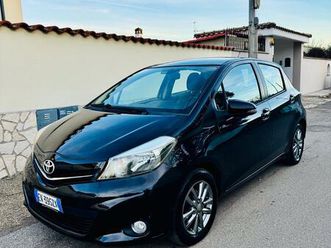 toyota yaris 1.0 gpl valido fino 2035 5 porte loun