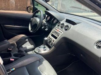 sedan feline 2.0 flex 16v 4p aut.