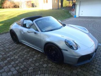 porsche 992 targa 4 gts/4.500 km/lift/acc/upe 220.000 €