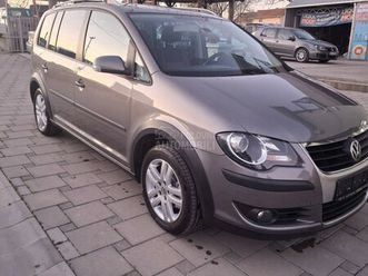 volkswagen touran cross