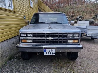 1650 chevrole suburban silverado v