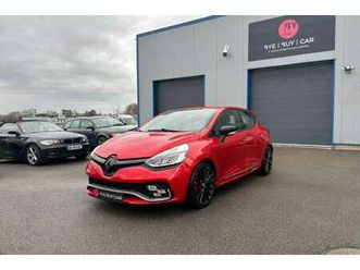 clio 4 1.6 220 bva edc iv r.s rs trophy phase 2 carnet garantie 12 mois