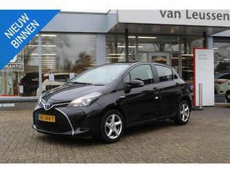 toyota yaris 1.5 hybrid aspiration clima el-ramen lm-velgen
