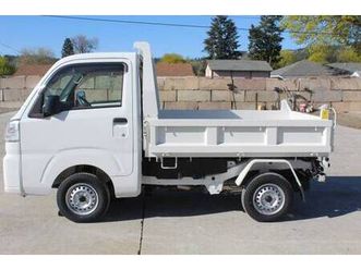 daihatsu hijet dump truck