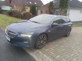 opel insignia sports tourer 2.0 t ultimate (automata) végig vezetett szervizkönyv. a legfelszereltebb verzió!