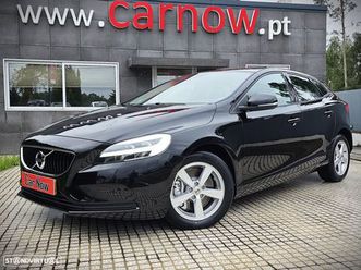 volvo v40 2.0 d2 momentum geartronic