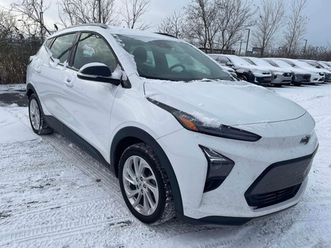 2023 chevrolet bolt euv lt