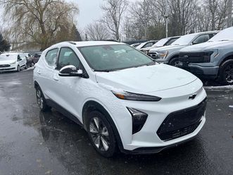 2023 chevrolet bolt euv lt