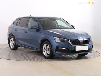 skoda scala youbileum 125 1.0 tsi tempomat, park. senzory, vyhř. sedaček za 12 800 €