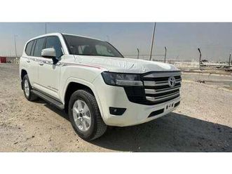 toyota land cruiser gx-r . 3.5l . petrol . v6 . 4wd . 7 seater . 4 door