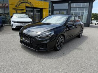 hyundai i30 fastback 1.6 crdi dct n-line, led svjetla, jamstvo 1.g., 2021 god.