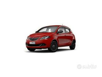 lancia ypsilon 1.0 firefly hybrid gold carplay 4.v