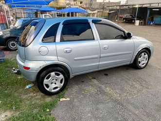 hat. premium 1.4 8v econoflex 5p