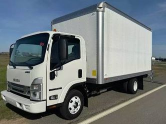2019 isuzu npr box truck