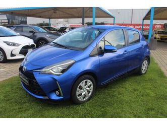 toyota yaris cross 1.5 hybrid 5p. e-cvt active del 2020 usata a roma
