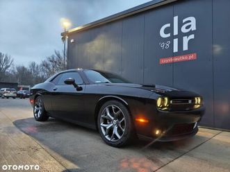 dodge challenger