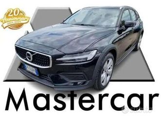 volvo v60 cross country 2.0 d4 business plus awd