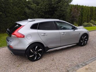 volvo v40 cross country d2 dębno • olx.pl