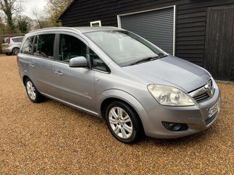 1.6 16v design euro 5 5dr