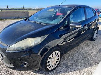 ford fiesta 1.2 82 cv 5 porte titanium